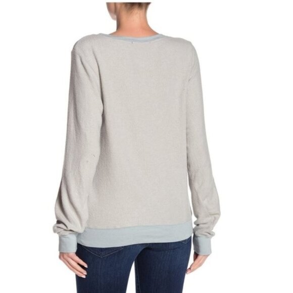 WILDFOX Baggy Beach Jumper Pullover Sweatshirt - Picture 2 of 5